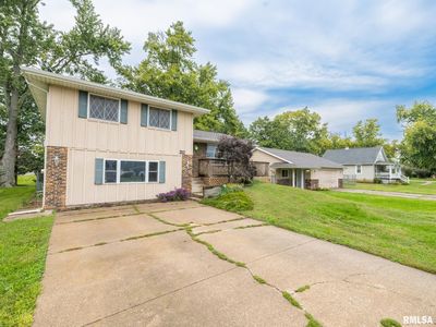 Property at 212 Gardena Ave, East Peoria, IL