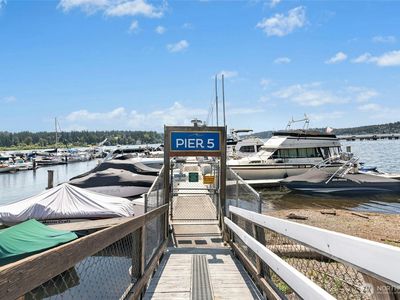 6121 NE 175TH Street #B201