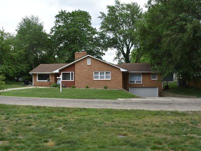 405 Prairie Ct
