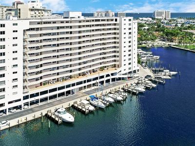 333 Sunset Drive #208