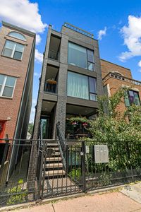 1410 N Greenview Ave #1