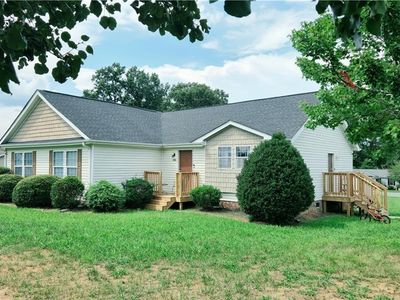 5499 Hitching Post Dr
