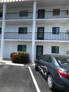 10530 77th Ter APT 323