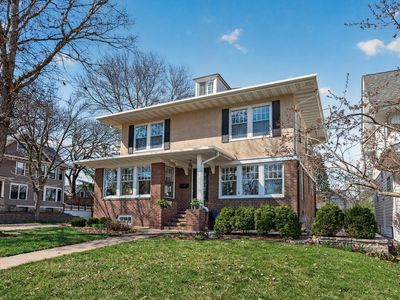1397 Lincoln Ave