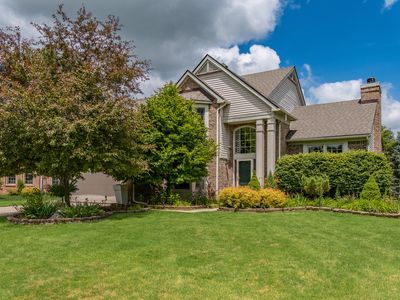 1829 Michelle Ct