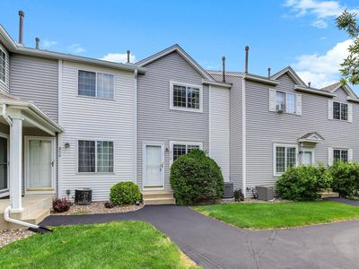 Property at 9118 Scarlet Globe Dr, Eden Prairie, MN