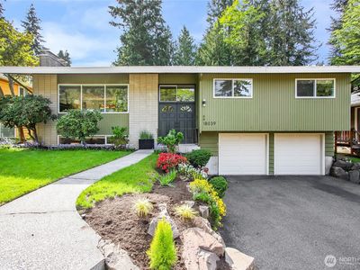 18039 Burke Avenue N