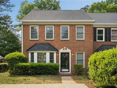 1390 Old Virginia Ct SE
