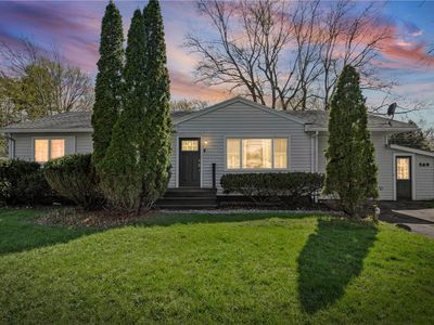 569 Marsh Rd