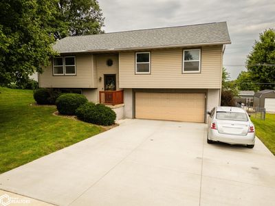 702 Newcastle Rd