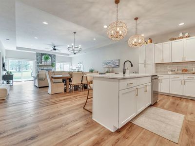 1012 S Emerald Hills Dr UNIT B