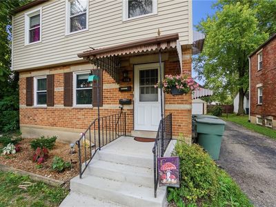 116 Bellaire Ave
