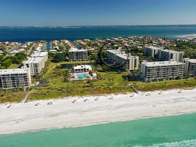 1095 GULF OF MEXICO DRIVE #104