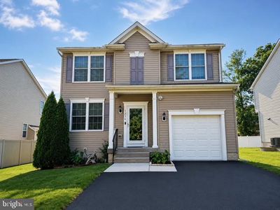 1236 Frances Pl