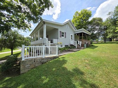 2222 Pleasant Valley Rd