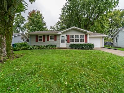 1323 Alabama Ln