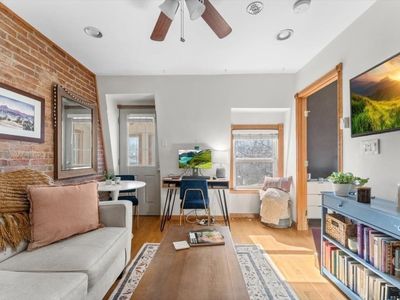 46 Highland Ave APT 3B