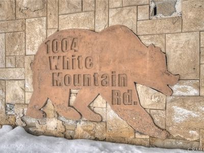 1004 White Mountain Rd