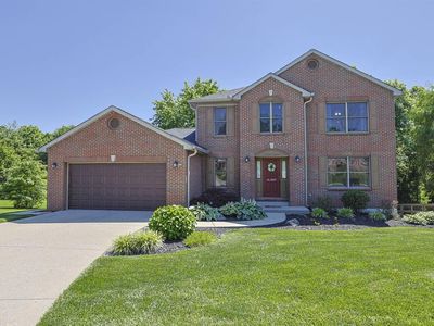 8427 Stratford Ct