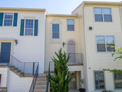50 Sandstone Ct