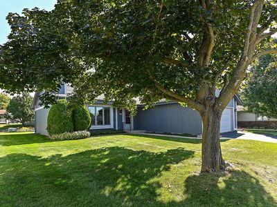 5444 South Morningside LANE