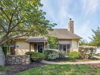 32 High Gate Ln