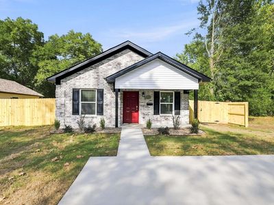 4213 Rogers 5 St