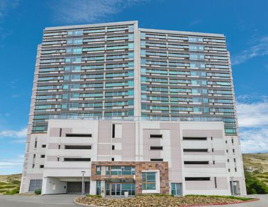 1 Mandalay Pl Unit 805
