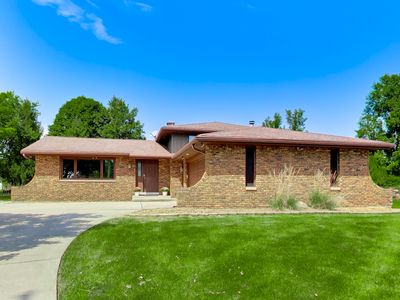 8900 Porter Ct