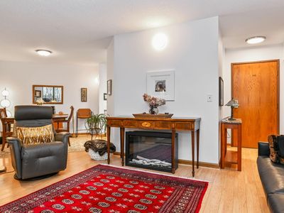 1425 W 28th St APT 406