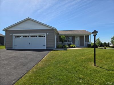 101 Woods Edge Dr