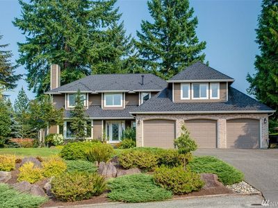 3300 Timberview Ct SW