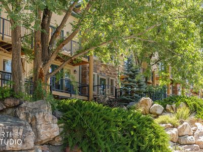 5060 Lakeview Dr Unit 1107
