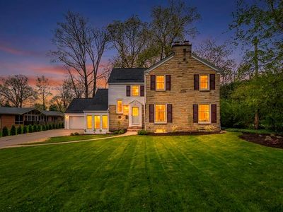 711 Davis Rd