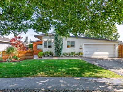 2363 Venndale Ave