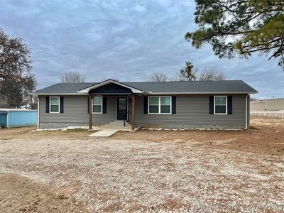 2163 Paradise Rd