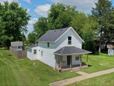 1506 E 2710 North Rd