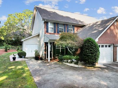 1506 Summer Gate Way APT 8