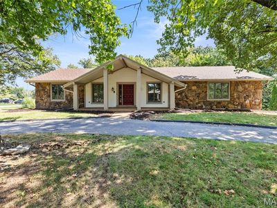 1 Bluff View Ct