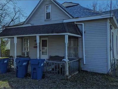 224 S Missouri St