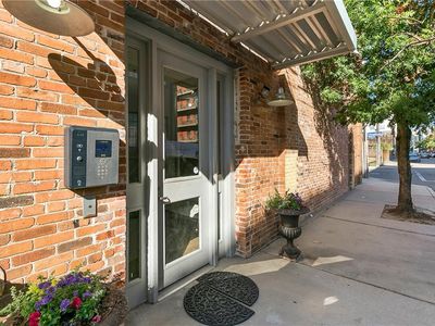 1071 Tchoupitoulas St #303