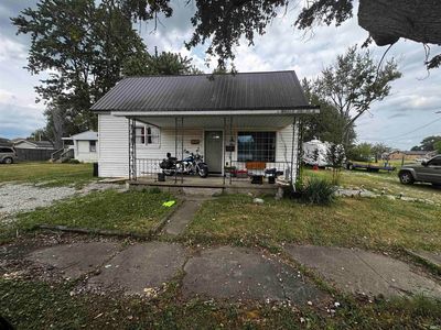 Property at 669 2nd St NW, Linton, IN