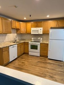 Property at 41 Spencer Rd APT 32G, Boxboro, MA