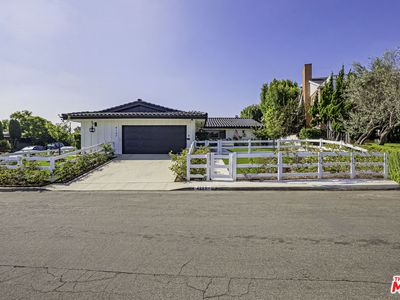 4137 Punta Alta Dr