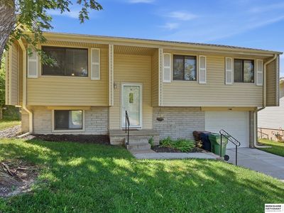 Property at 11906 S 33rd St, Bellevue, NE