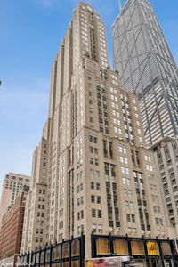 159 E Walton St #28A