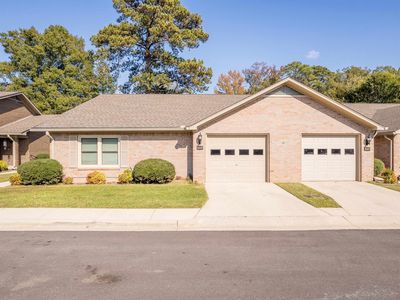 1008 Edwardian Way SW