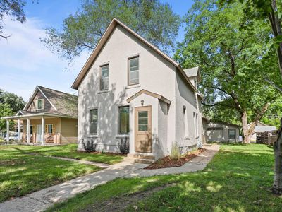 226 3rd Ave NE