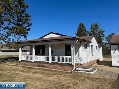 3302 6th Ave W