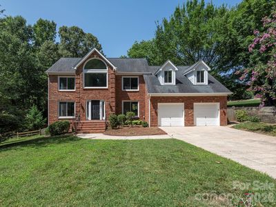 1941 Dugan Dr
